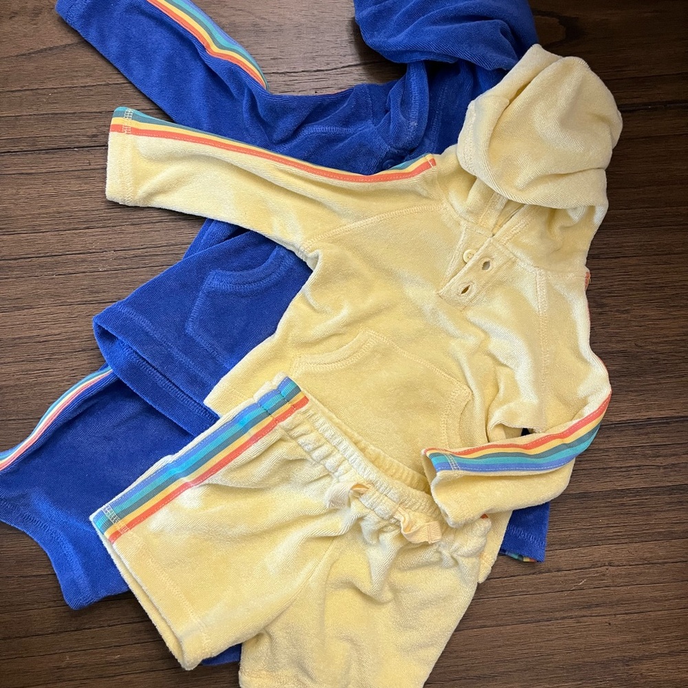 Lot of 2 Hanna Andersson Rainbow Stripes hoodie and shorts sets 18-24m
